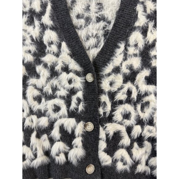 Threaded Leaf Fuzzy Leopard Print L Button-Down Cardigan Sweater Animal Eyelash - Picture 3 of 8